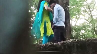 Desi Lover Jungle Ot Caught Fucking Sex MMS